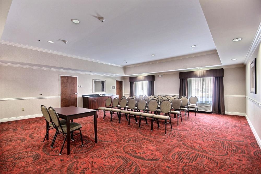 Best Western Plus Louisa Hotel Business photo